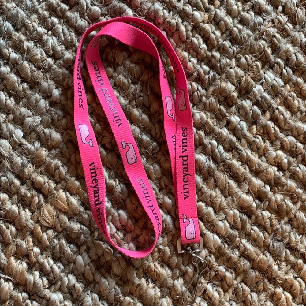 Vineyard vines lanyard